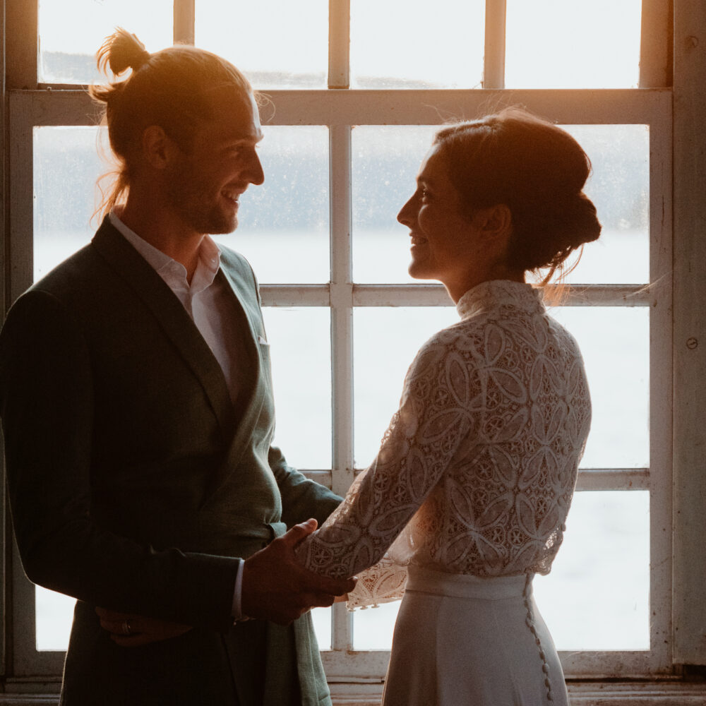 Mari?�es BLANCHE �?? Blanche